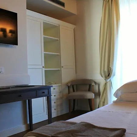 מלון San Giovanni Relais סן ג'ובאני אין מרינאנו