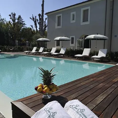 מלון San Giovanni Relais 4*