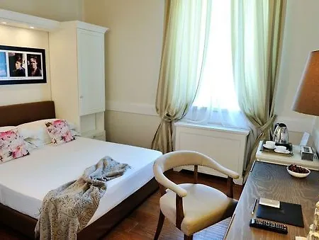 San Giovanni Relais サン・ジョヴァンニ・イン・マリニャーノ