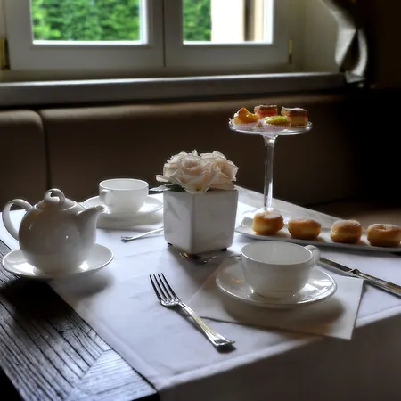 ホテル San Giovanni Relais サン・ジョヴァンニ・イン・マリニャーノ