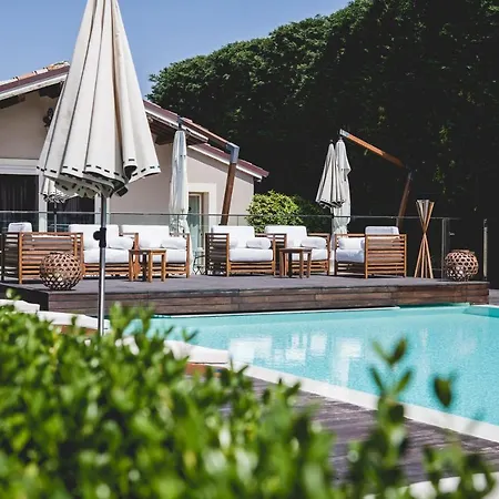 San Giovanni Relais ホテル サン・ジョヴァンニ・イン・マリニャーノ